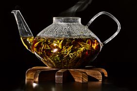 glass teapot with steeping loose-leaf tea